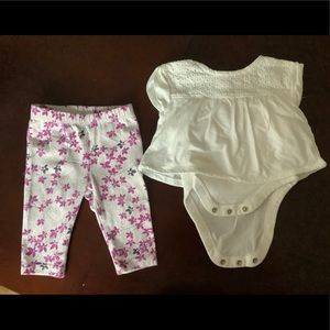 Gap Baby outfit for girls